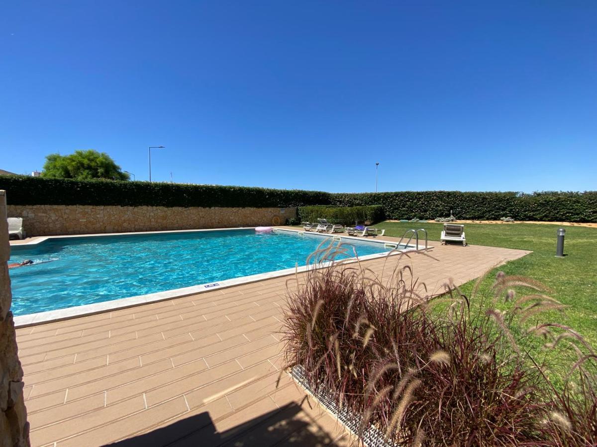 Albufeira Malpique Beach Apartment Kültér fotó